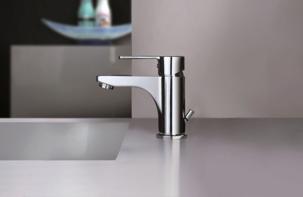 Wastafelkraan reeks Red