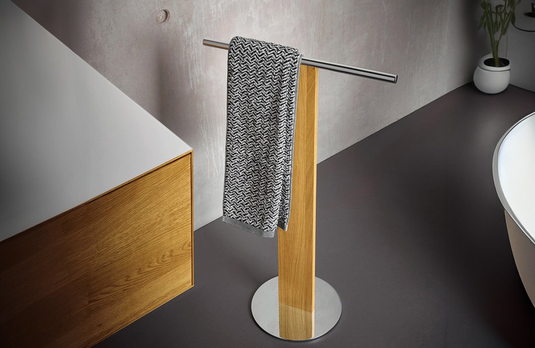 Accessoire sur pied : porte-serviettes Lignatur