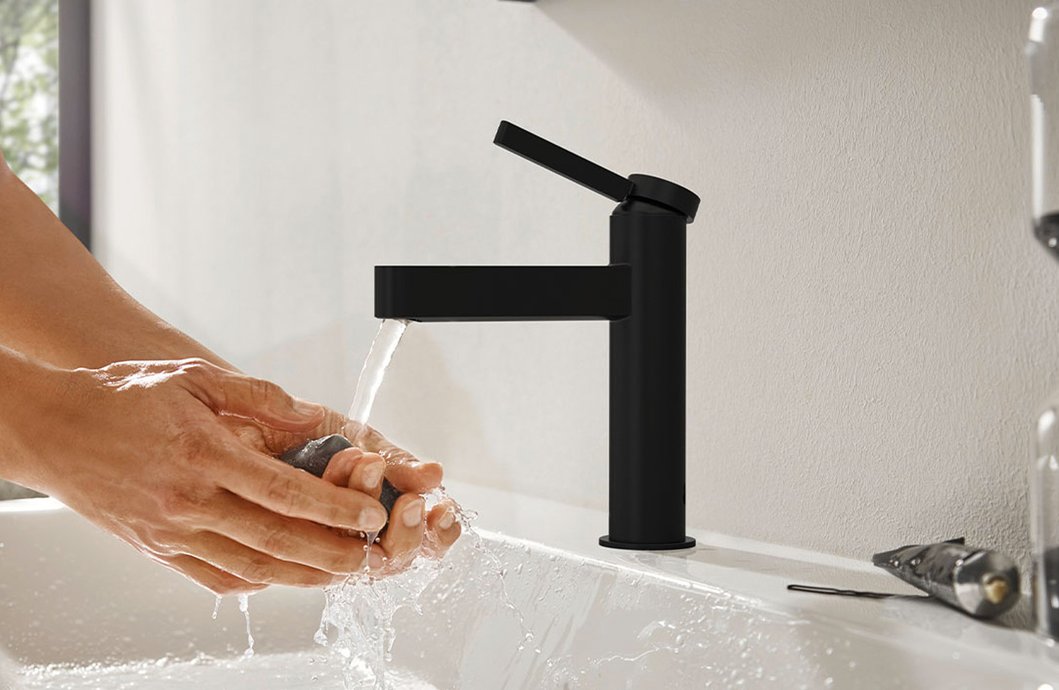 Bathroom tap range Finoris