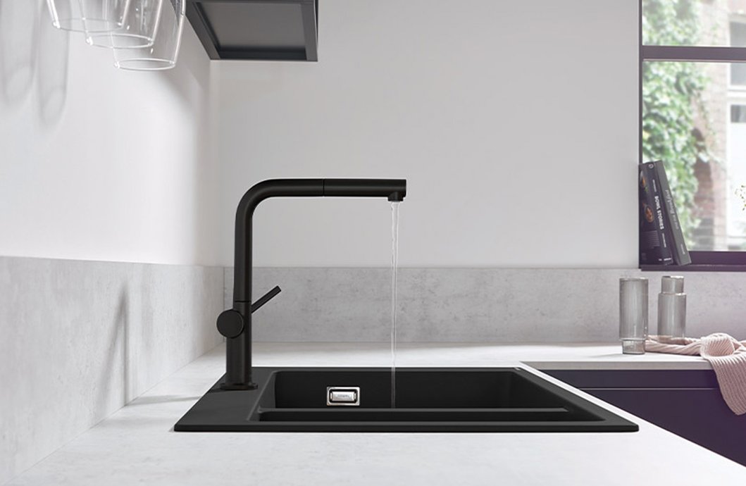 Kitchen mixer tap Talis M54 270