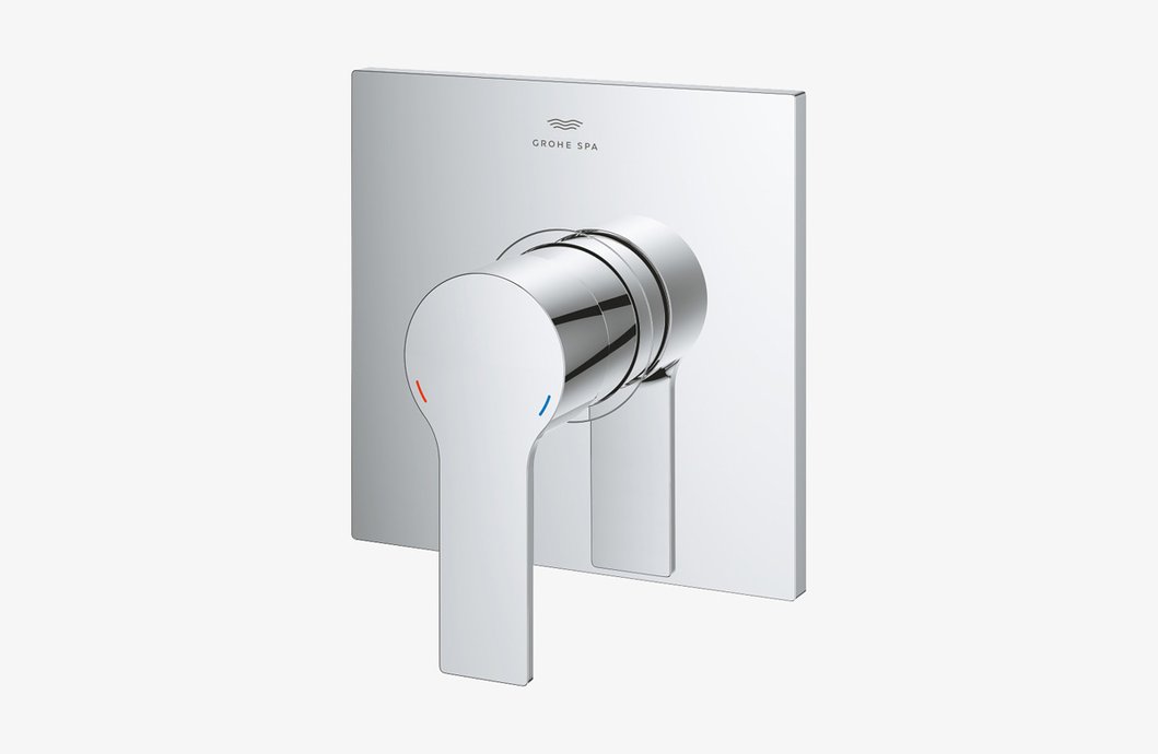 Single lever shower mixer