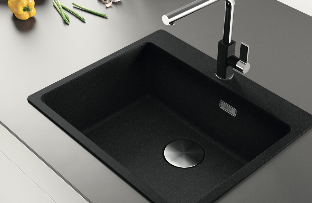 Maris flush-mount or undermount sinks