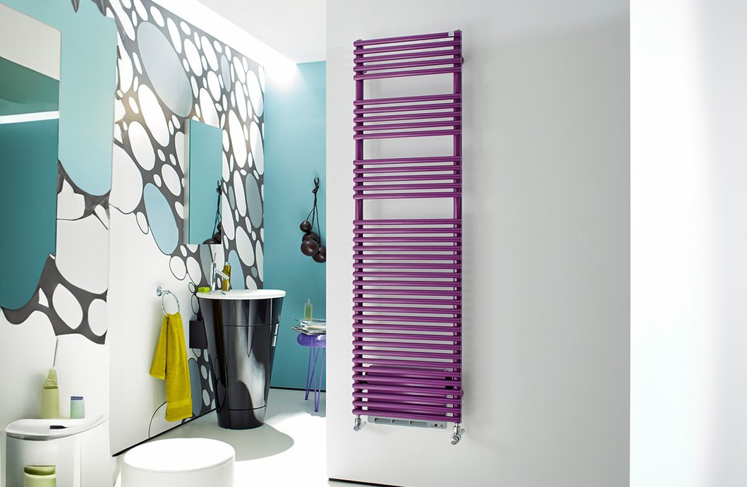 Handdoekradiator Zehnder Forma Air centrale verwarming