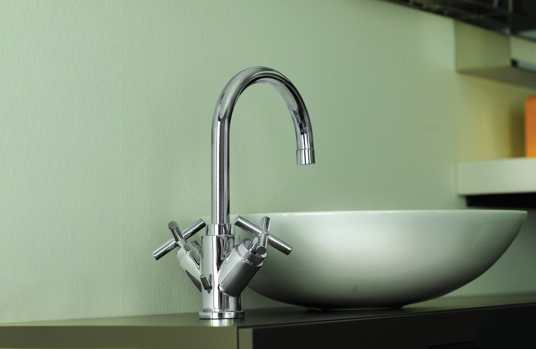 Bathroom tap range Quattro