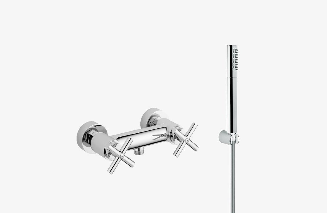 Bath shower mixer Quattro with shower set