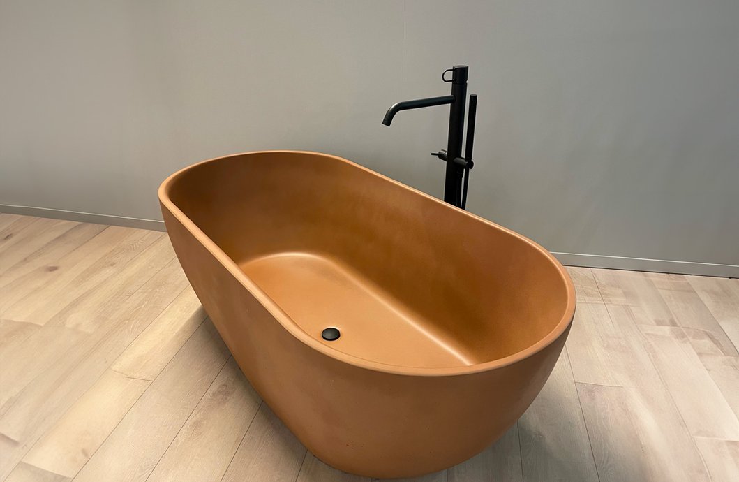 Free-standing bathtub Clement