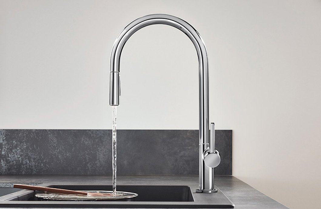 Kitchen mixer tap Talis M54 210 with sBox system