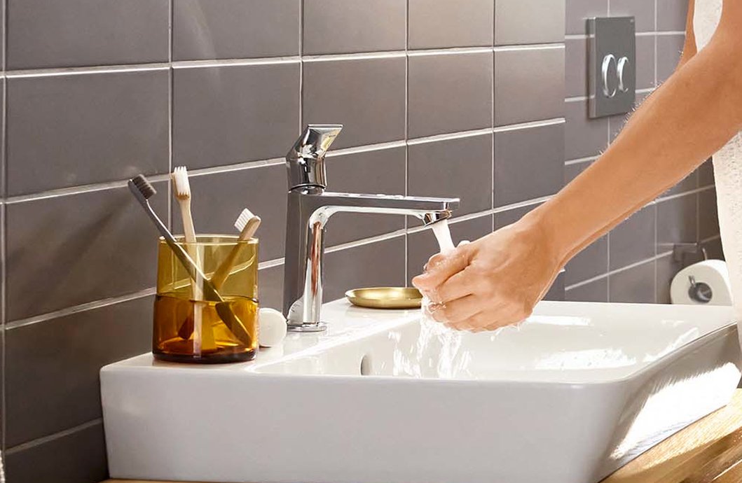 Série de robinet lavabo Rebris E