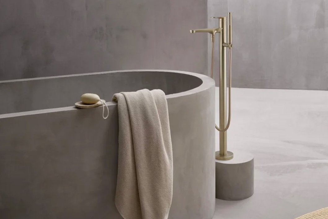 Hansa Genesis free-standing bath/shower mixer tap