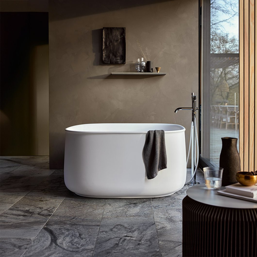 Free-standing bathtub Zencha