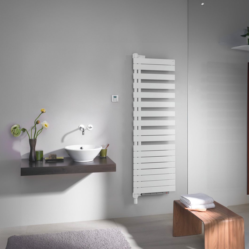Towel radiator Zehnder Roda Air