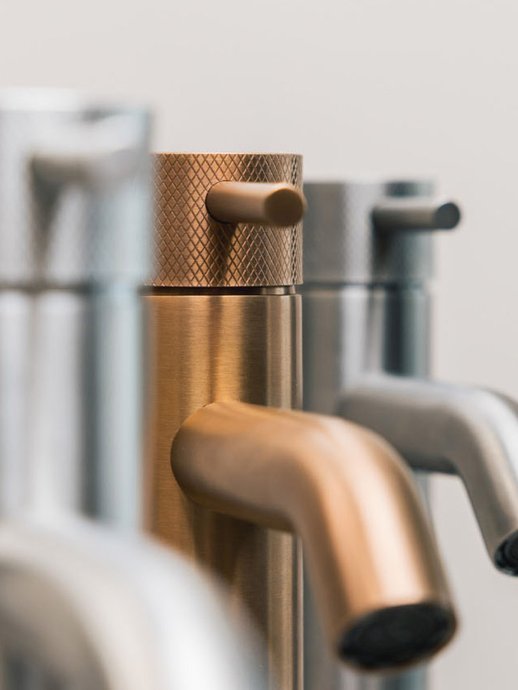 Slimtec basin tap range