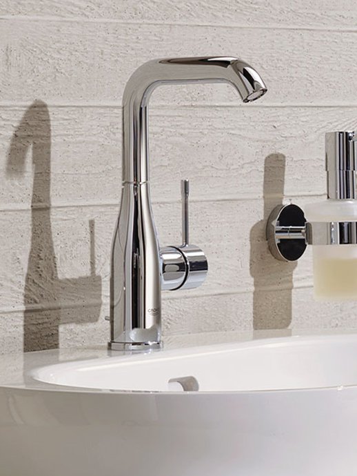 Wastafelkraan reeks Essence