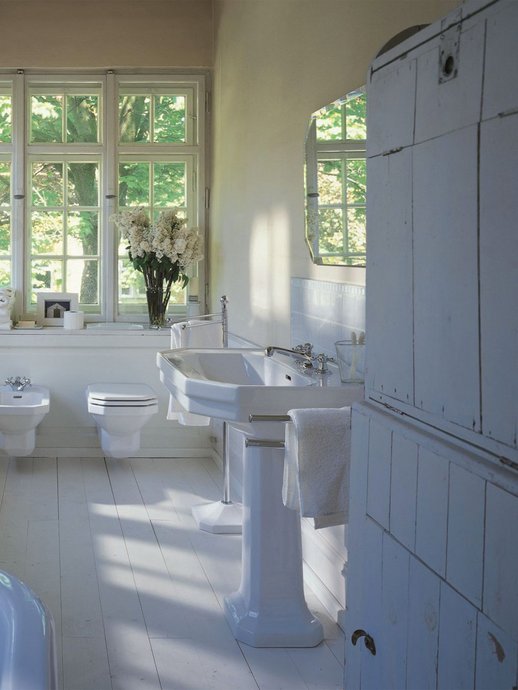 Lavabo à suspendre 1930