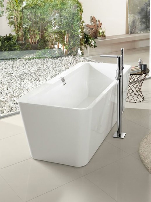 Free-standing bathtub Squaro Edge