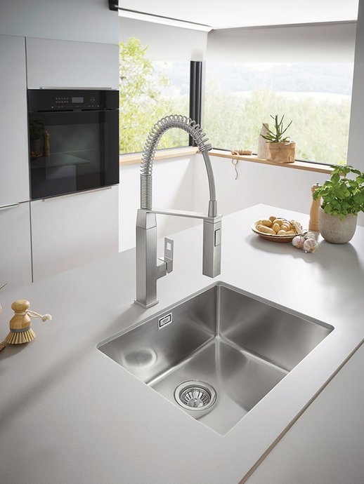 Kitchen mixer tap EuroCube Professional