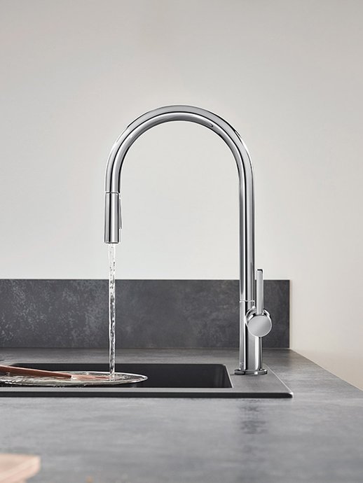 Kitchen mixer tap Talis M54 210 with sBox system