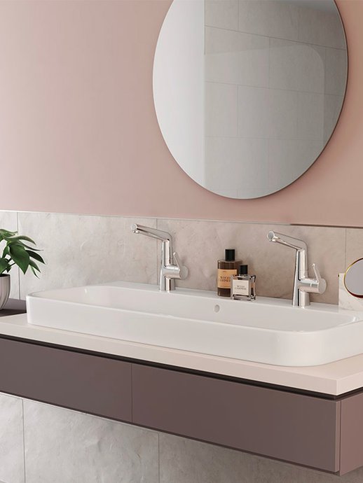 Mixer tap Designo Style with L-shaped swivel spout