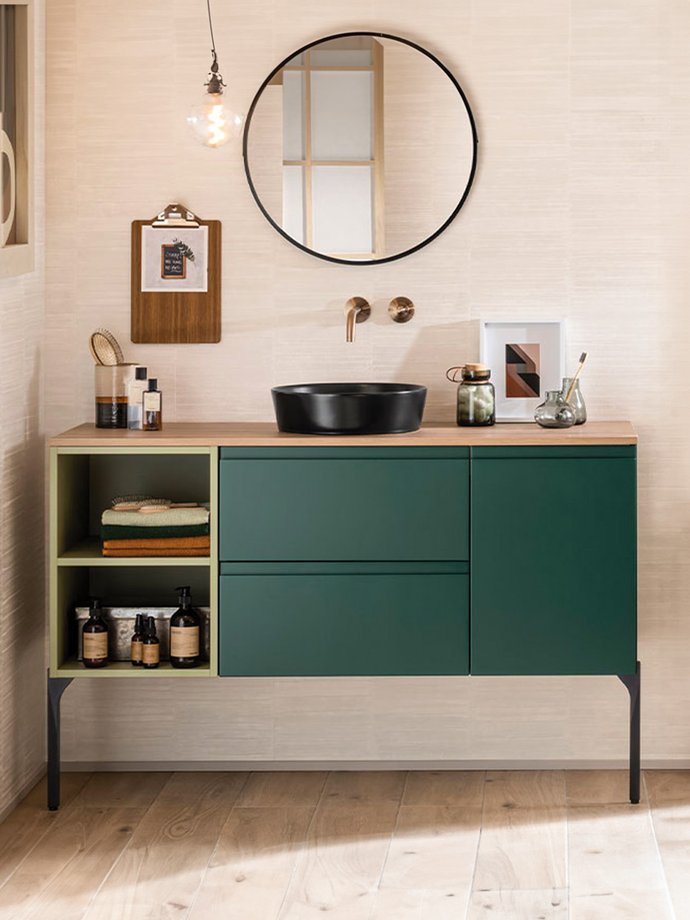 Unique Laque Bathroom Furniture by Delpha