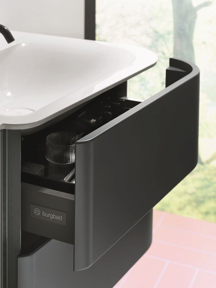 Zoom sur le tiroir du meuble de salle de bains Badu de Burgbad