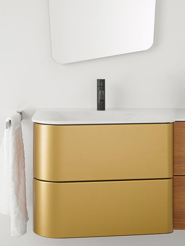 Meuble de salle de bains Badu de Burgbad, avec des finitions métalliques