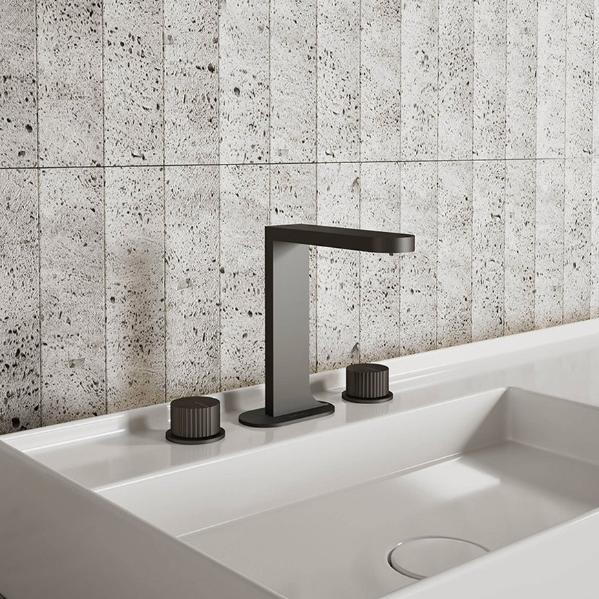Three-hole mixer tap Q-time